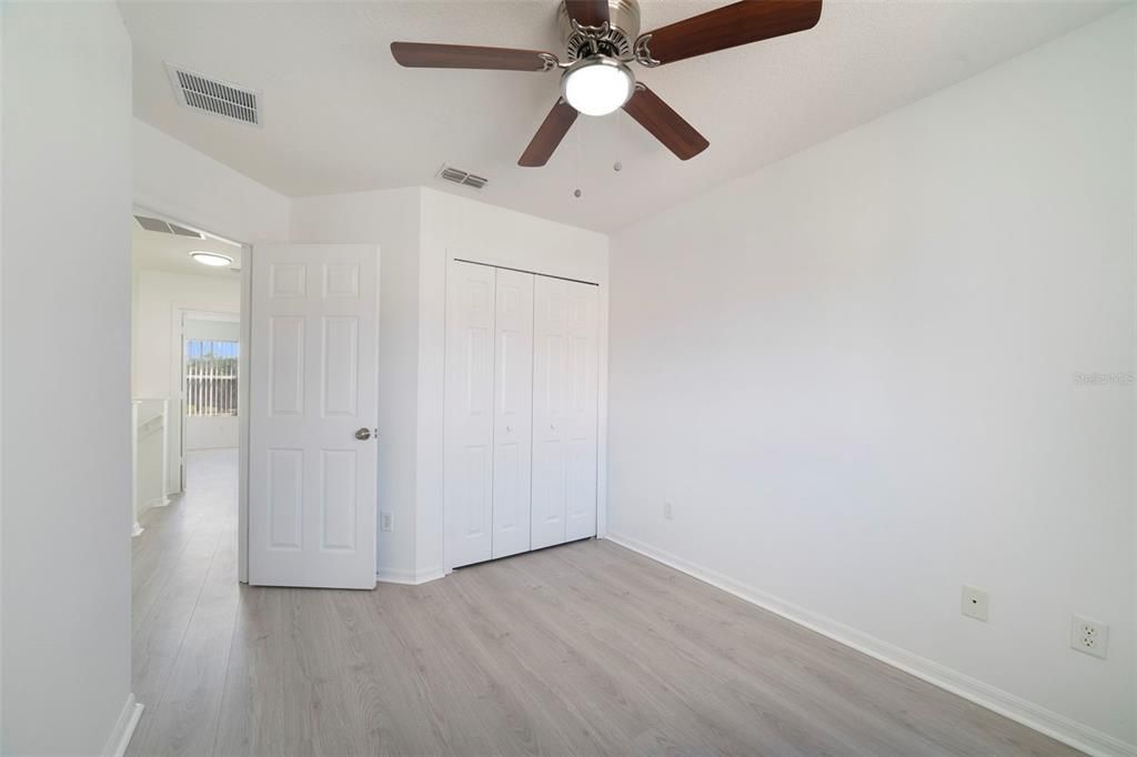 Active With Contract: $255,000 (3 beds, 2 baths, 1468 Square Feet)