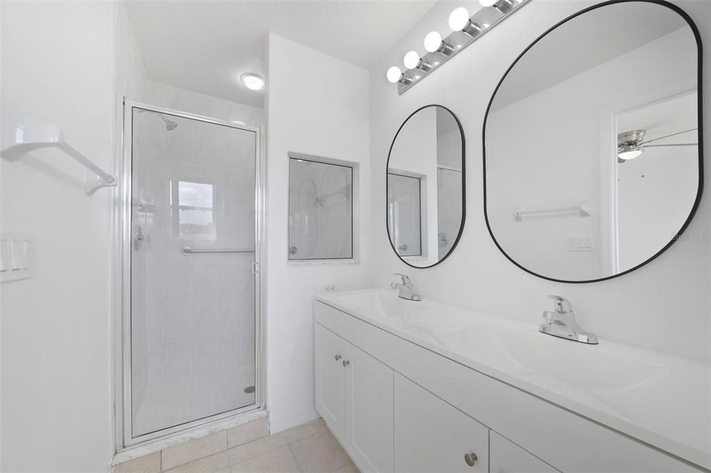 Active With Contract: $255,000 (3 beds, 2 baths, 1468 Square Feet)