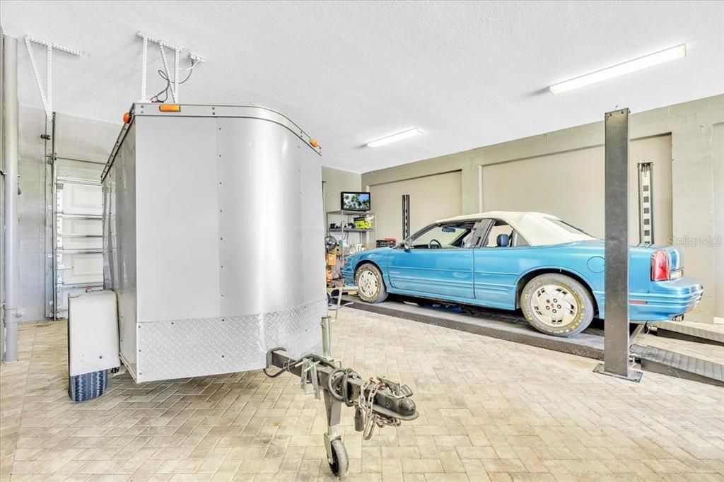 На продажу: $589,900 (3 спален, 3 ванн, 2015 Квадратных фут)