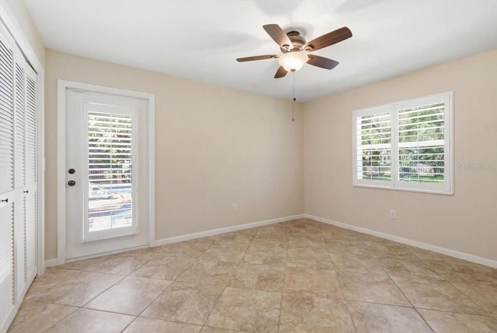 Active With Contract: $995,900 (5 beds, 3 baths, 3224 Square Feet)
