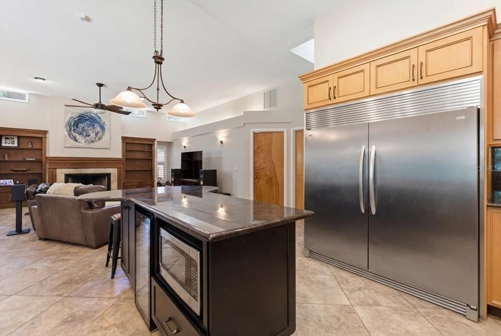Active With Contract: $995,900 (5 beds, 3 baths, 3224 Square Feet)