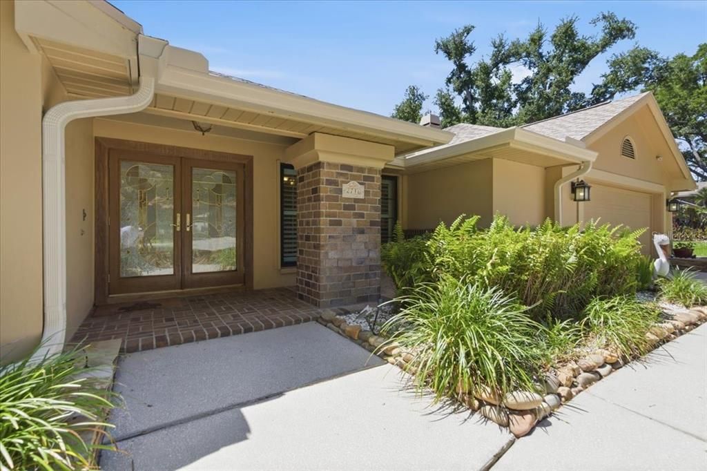 Active With Contract: $995,900 (5 beds, 3 baths, 3224 Square Feet)