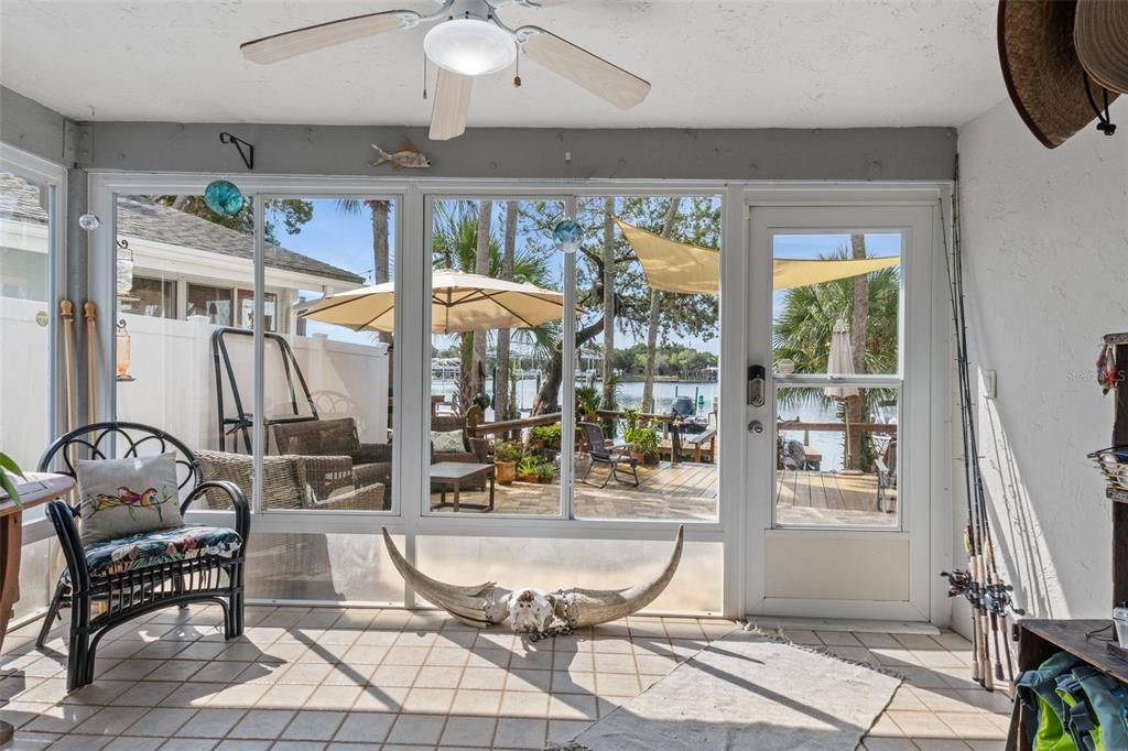 For Sale: $899,000 (3 beds, 2 baths, 1976 Square Feet)