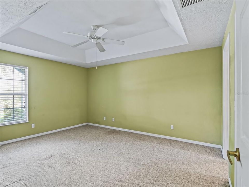 For Sale: $164,000 (2 beds, 2 baths, 1190 Square Feet)