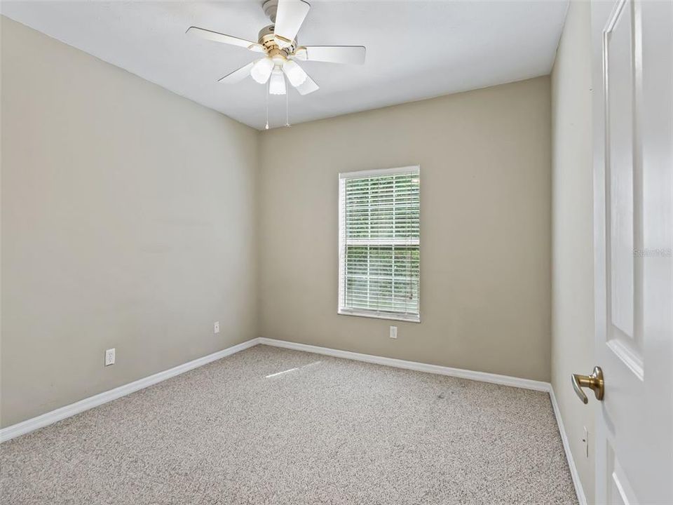 For Sale: $164,000 (2 beds, 2 baths, 1190 Square Feet)