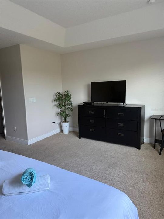 En Venta: $292,000 (3 camas, 2 baños, 1632 Pies cuadrados)