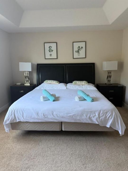 En Venta: $292,000 (3 camas, 2 baños, 1632 Pies cuadrados)