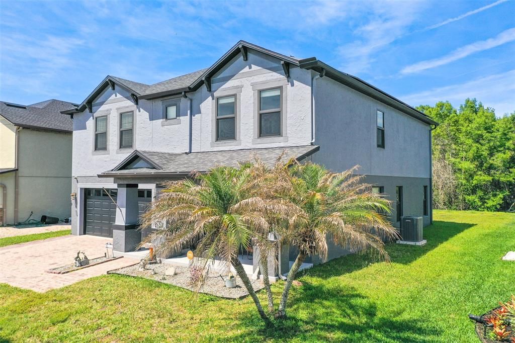 En Venta: $440,000 (4 camas, 2 baños, 3108 Pies cuadrados)