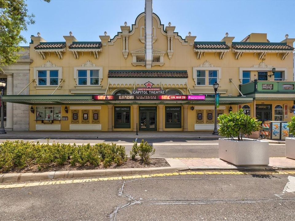 For Sale: $549,900 (2 beds, 2 baths, 1856 Square Feet)