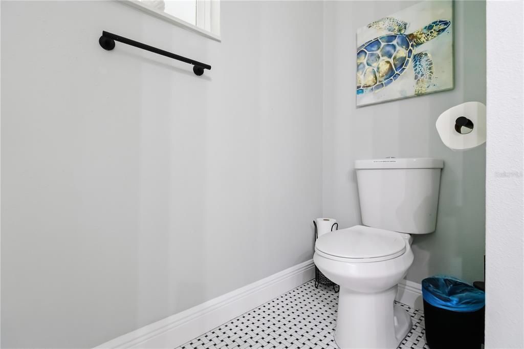 En Venta: $799,000 (3 camas, 3 baños, 2049 Pies cuadrados)