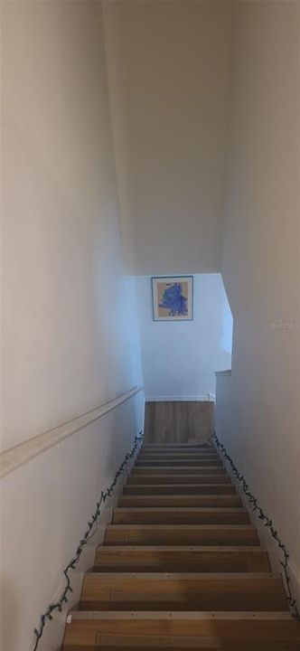 На продажу: $279,900 (3 спален, 2 ванн, 1673 Квадратных фут)