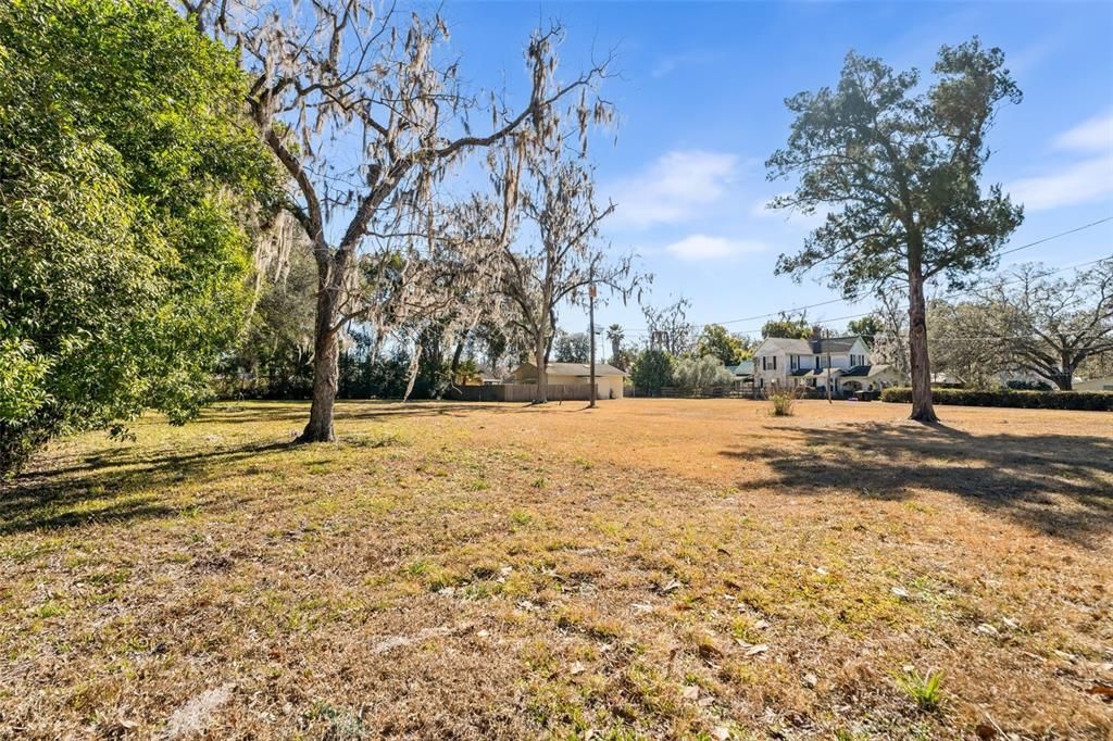 For Sale: $388,800 (3 beds, 2 baths, 2232 Square Feet)