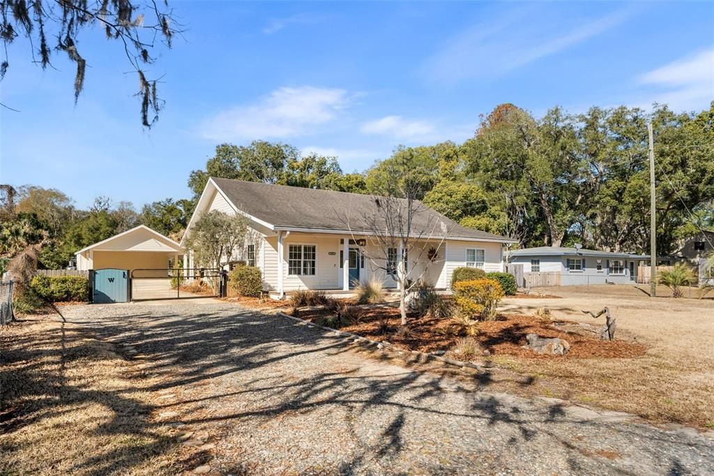 For Sale: $388,800 (3 beds, 2 baths, 2232 Square Feet)