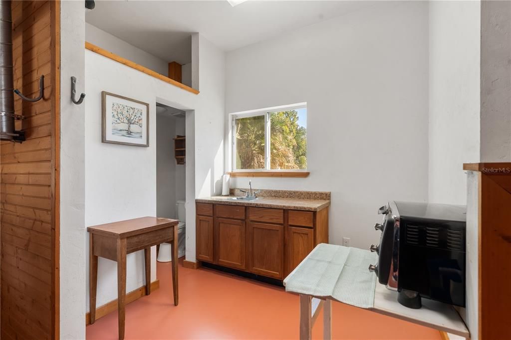 For Sale: $388,800 (3 beds, 2 baths, 2232 Square Feet)