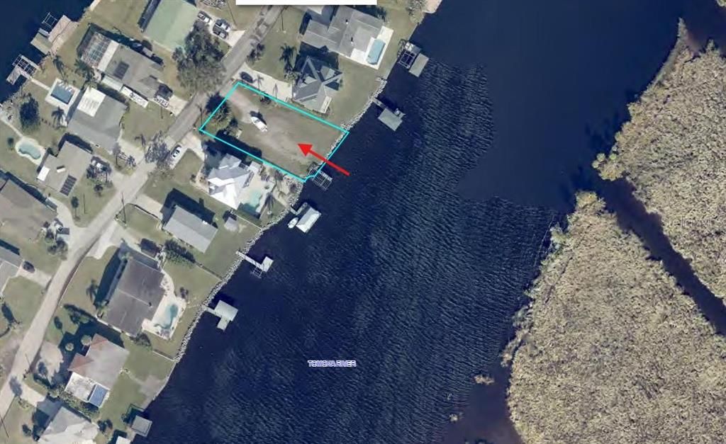 En Venta: $400,000 (0.27 acres)