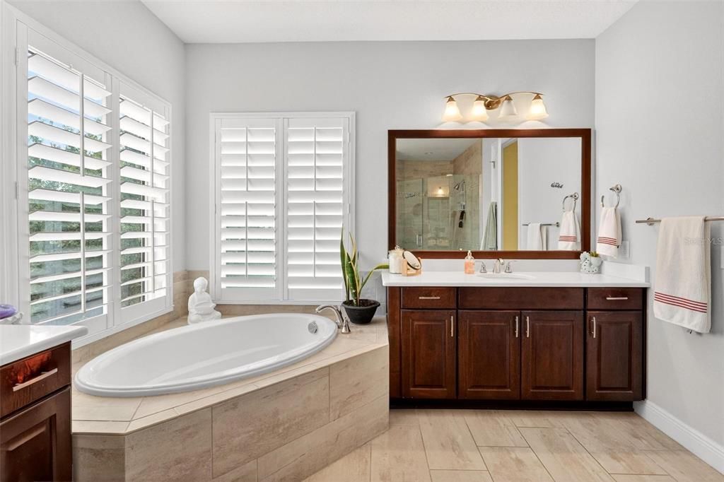 For Sale: $1,350,000 (5 beds, 4 baths, 4345 Square Feet)