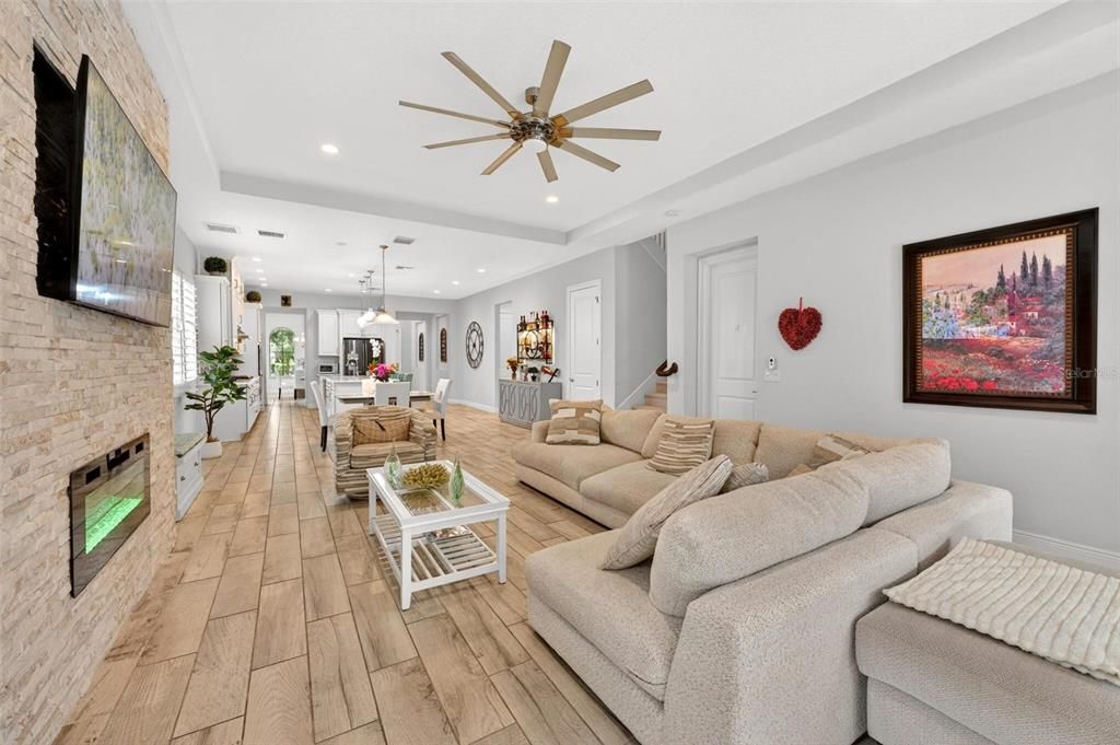 For Sale: $1,350,000 (5 beds, 4 baths, 4345 Square Feet)