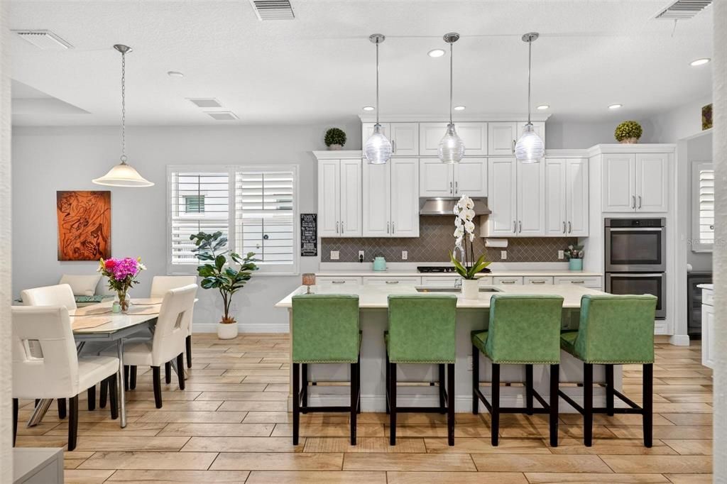 For Sale: $1,350,000 (5 beds, 4 baths, 4345 Square Feet)