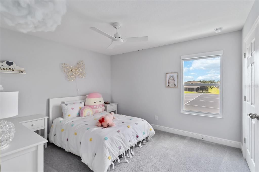 En Venta: $665,000 (4 camas, 3 baños, 3166 Pies cuadrados)