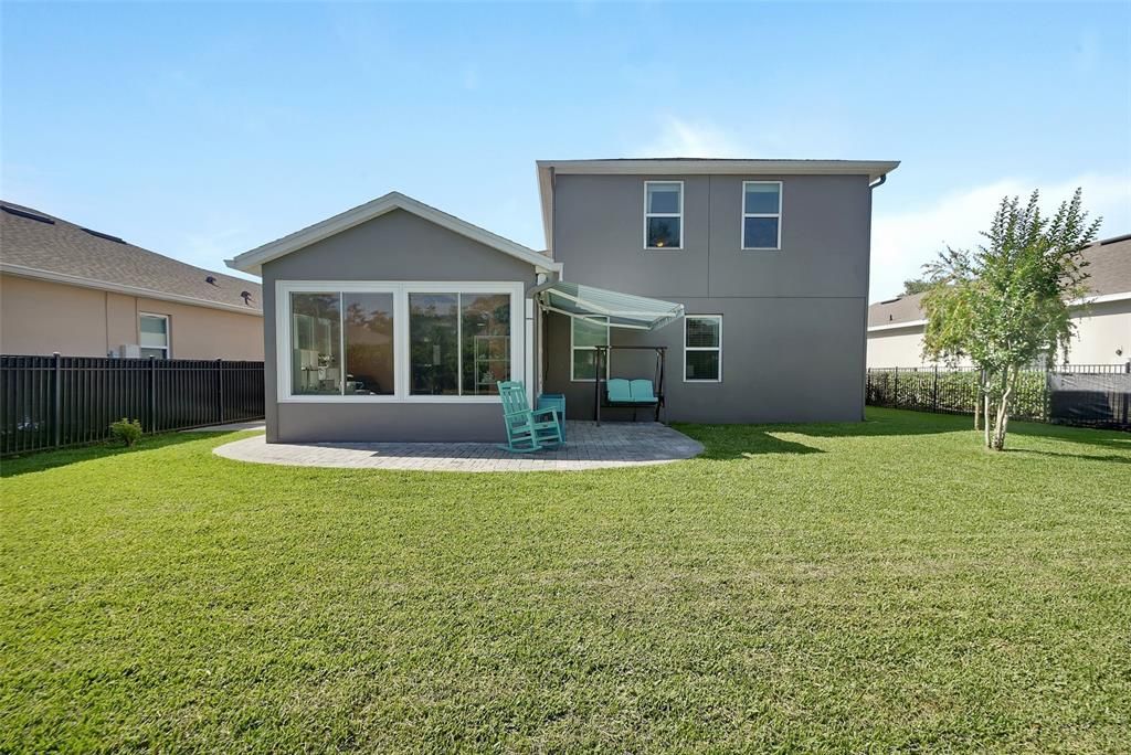 En Venta: $565,000 (4 camas, 2 baños, 3070 Pies cuadrados)