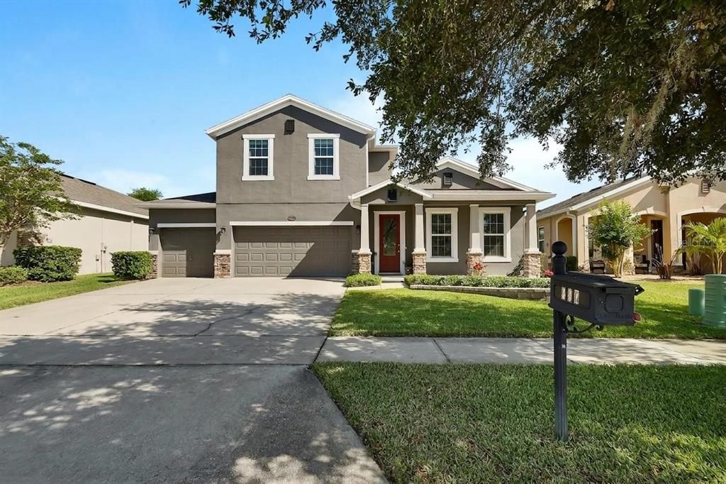 En Venta: $565,000 (4 camas, 2 baños, 3070 Pies cuadrados)