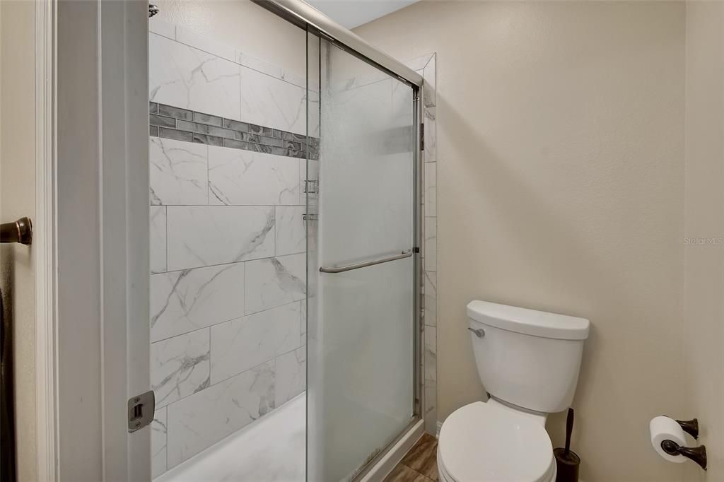 En Venta: $565,000 (4 camas, 2 baños, 3070 Pies cuadrados)