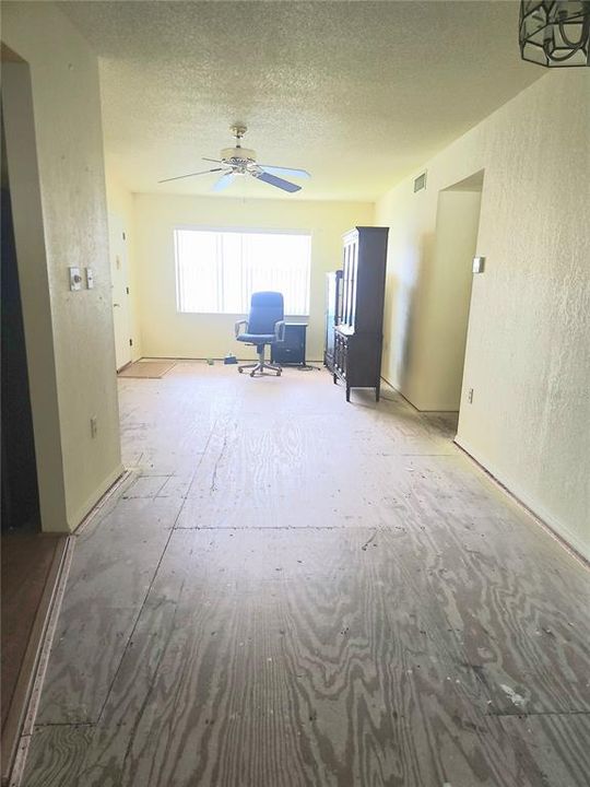 En Venta: $60,000 (2 camas, 2 baños, 919 Pies cuadrados)