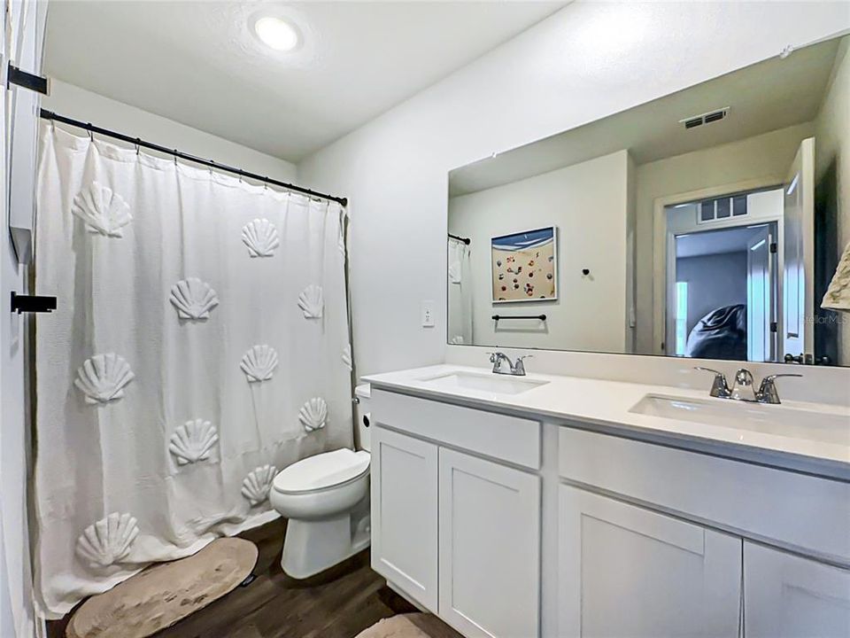 В аренду: $2,975 (4 спален, 2 ванн, 2152 Квадратных фут)