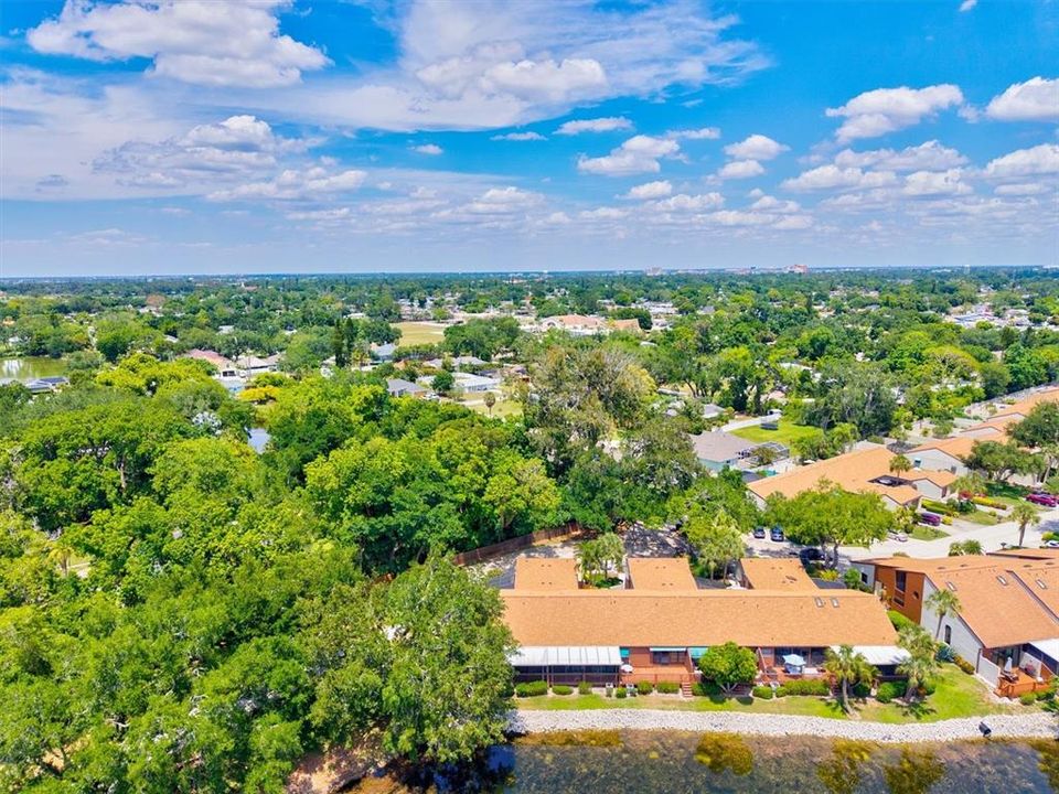For Sale: $335,000 (2 beds, 2 baths, 1217 Square Feet)