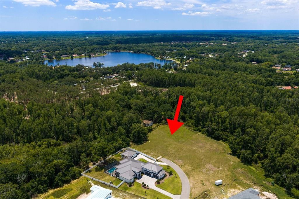 Под контрактом: $389,000 (1.09 acres)