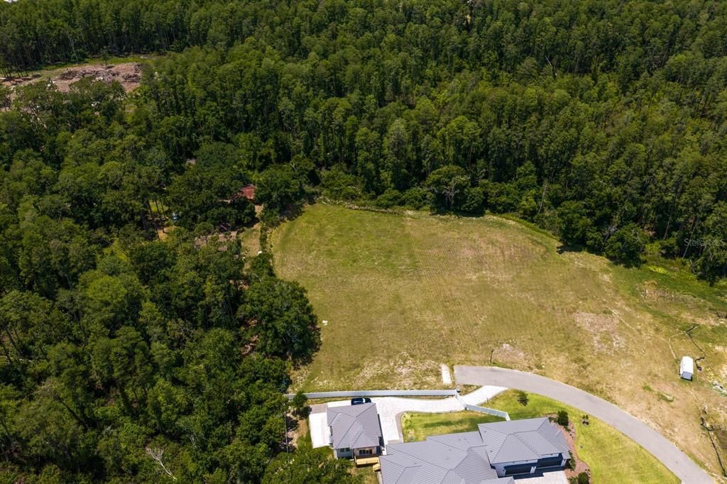 Под контрактом: $389,000 (1.09 acres)