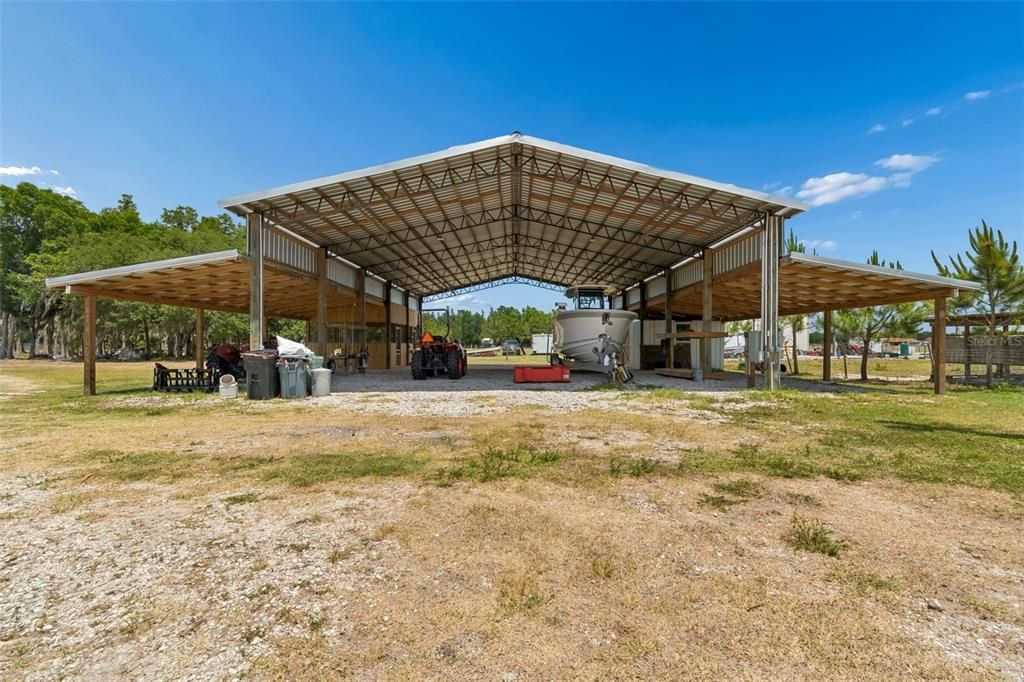 En Venta: $998,000 (3 camas, 2 baños, 2116 Pies cuadrados)