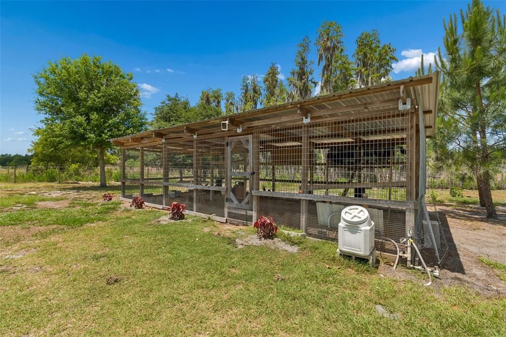 En Venta: $998,000 (3 camas, 2 baños, 2116 Pies cuadrados)