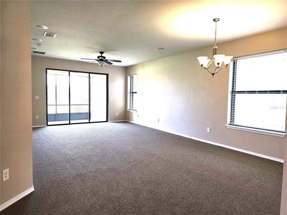For Rent: $2,400 (2 beds, 2 baths, 1523 Square Feet)