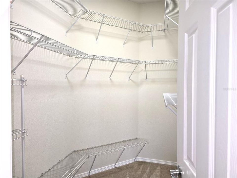 For Rent: $2,400 (2 beds, 2 baths, 1523 Square Feet)