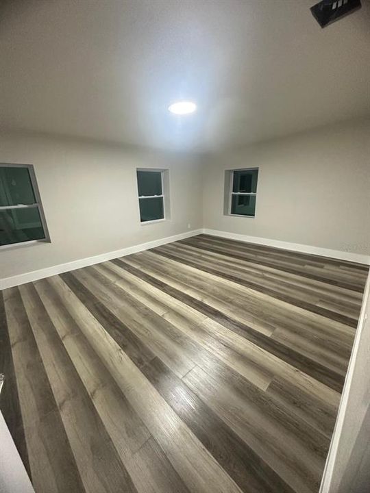 For Sale: $449,000 (7 beds, 0 baths, 3033 Square Feet)