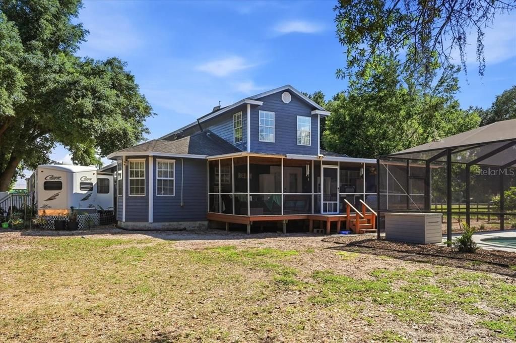 For Sale: $575,000 (4 beds, 2 baths, 2278 Square Feet)