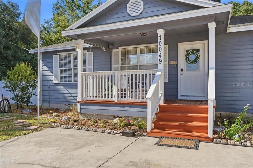 For Sale: $575,000 (4 beds, 2 baths, 2278 Square Feet)