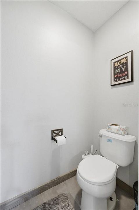 For Sale: $575,000 (4 beds, 2 baths, 2278 Square Feet)