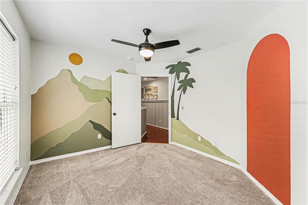 Activo con contrato: $360,000 (4 camas, 2 baños, 1724 Pies cuadrados)
