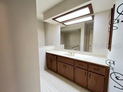 For Rent: $2,500 (4 beds, 3 baths, 3021 Square Feet)