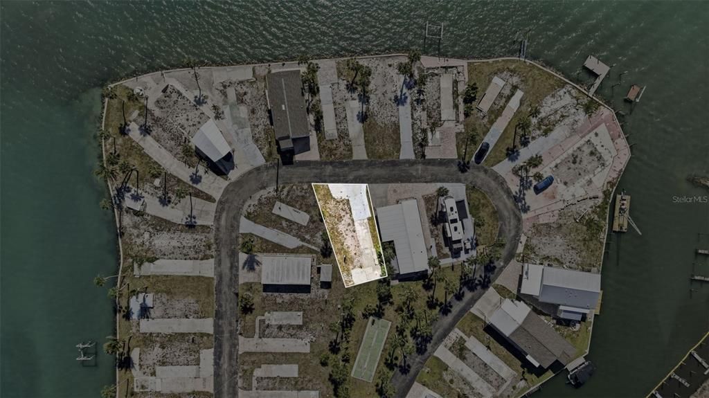 待售: $80,000 (0.08 acres)