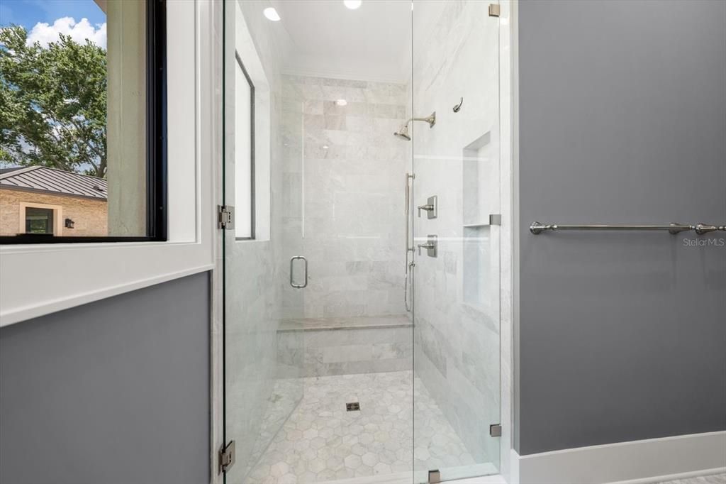 For Sale: $4,999,000 (5 beds, 4 baths, 3850 Square Feet)