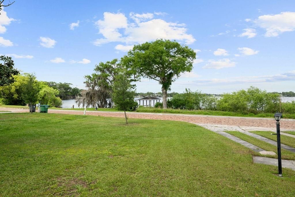 For Sale: $4,200,000 (0.34 acres)