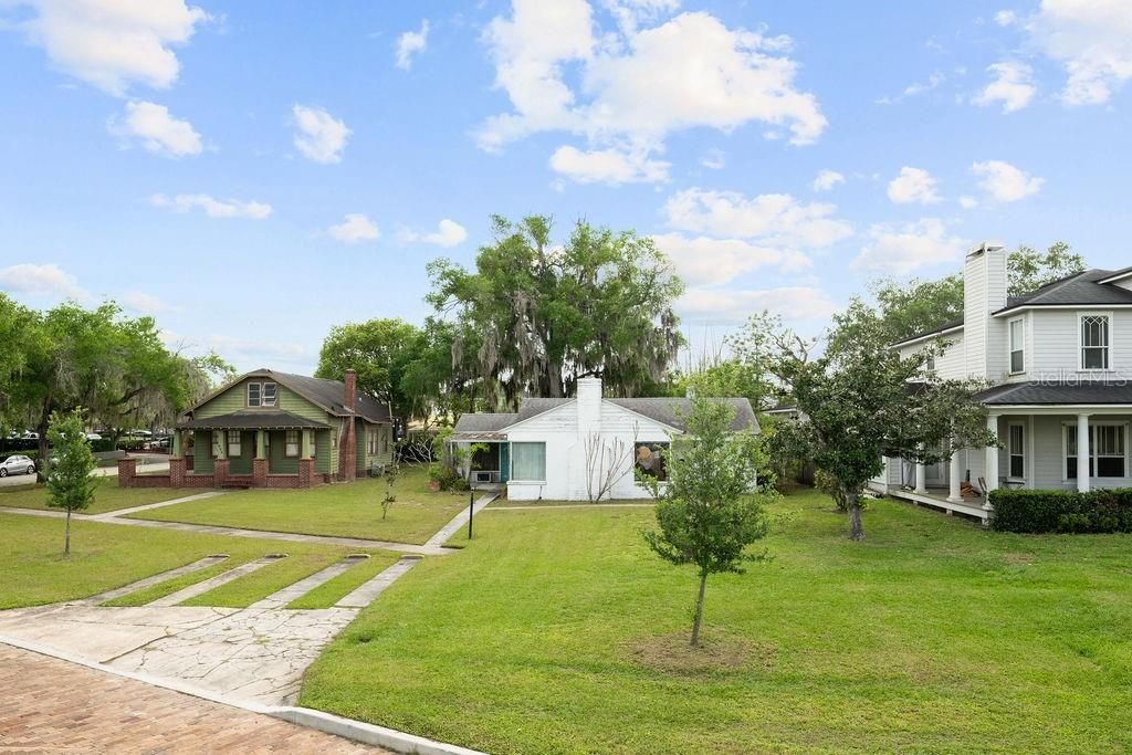 For Sale: $4,200,000 (0.34 acres)