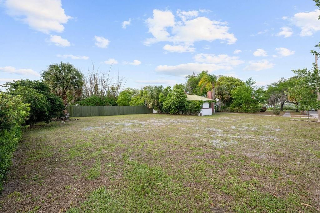 For Sale: $4,200,000 (0.34 acres)