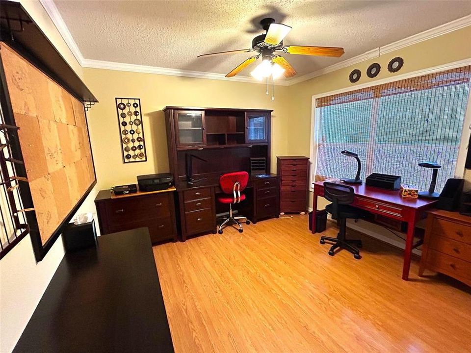 For Sale: $399,000 (3 beds, 2 baths, 1929 Square Feet)