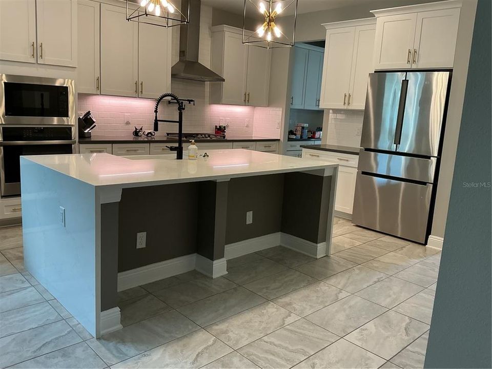 En Venta: $800,000 (5 camas, 3 baños, 3559 Pies cuadrados)