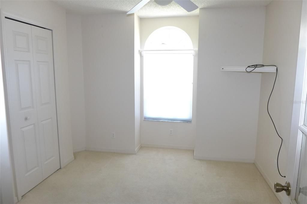 For Rent: $2,000 (3 beds, 2 baths, 1430 Square Feet)