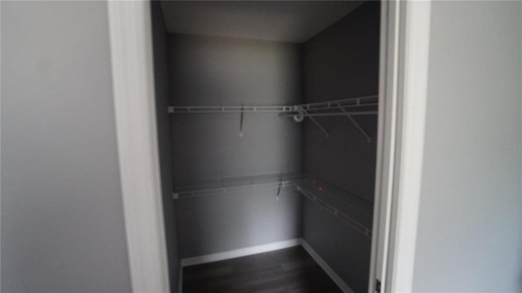 Active With Contract: $215,000 (3 beds, 2 baths, 1256 Square Feet)